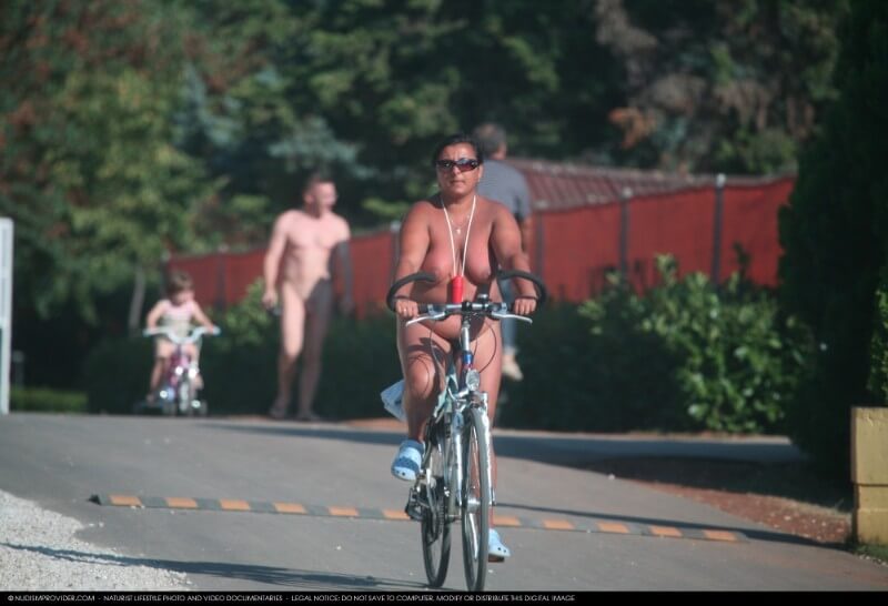 Naturists Road Biking pics - Private nudist club