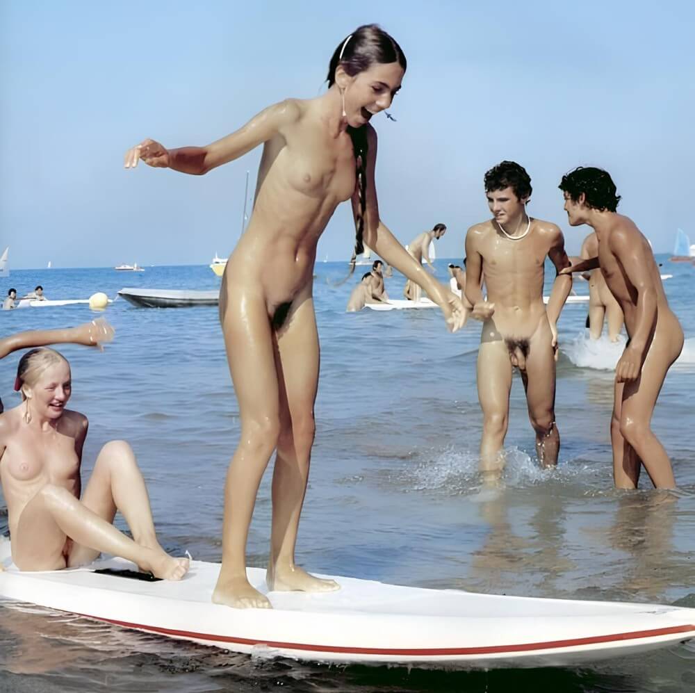 Retro naturism beautiful photos - Nudism is permitted throughout the entire territory