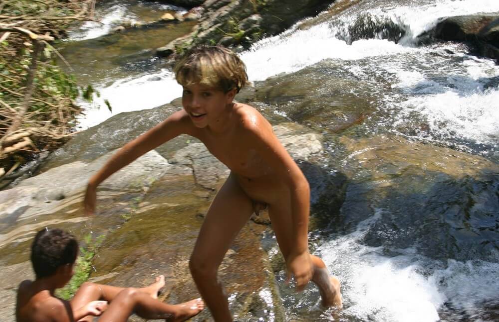 Brazilian Cliff Slide pics - Nudism helps overcome shyness and insecurities