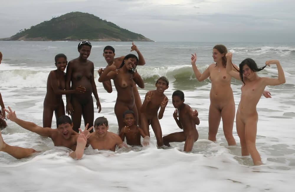 Photo nudism in Brazil - Living with joy and ease as part of the naturist and nudist lifestyle