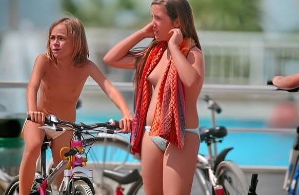 Water Locations Photo Set 3 - Social Nudism Around the World