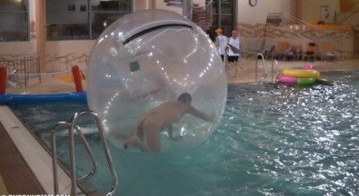 Indoor Water Runners # 2 - Nudism strengthens friendships and mutual respect among people