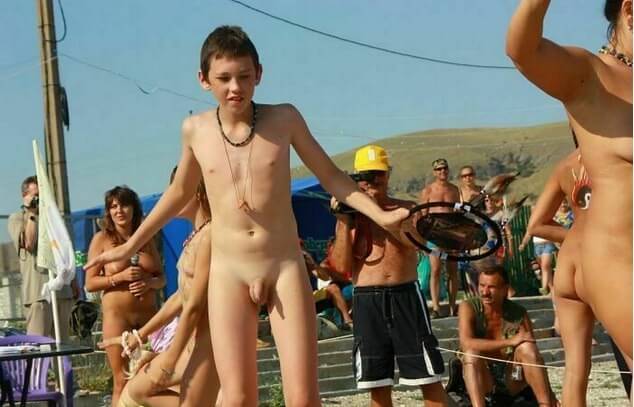 Nudists in Crimea photos - Naturism and nudism are an ancient philosophy of respect for oneself and the world