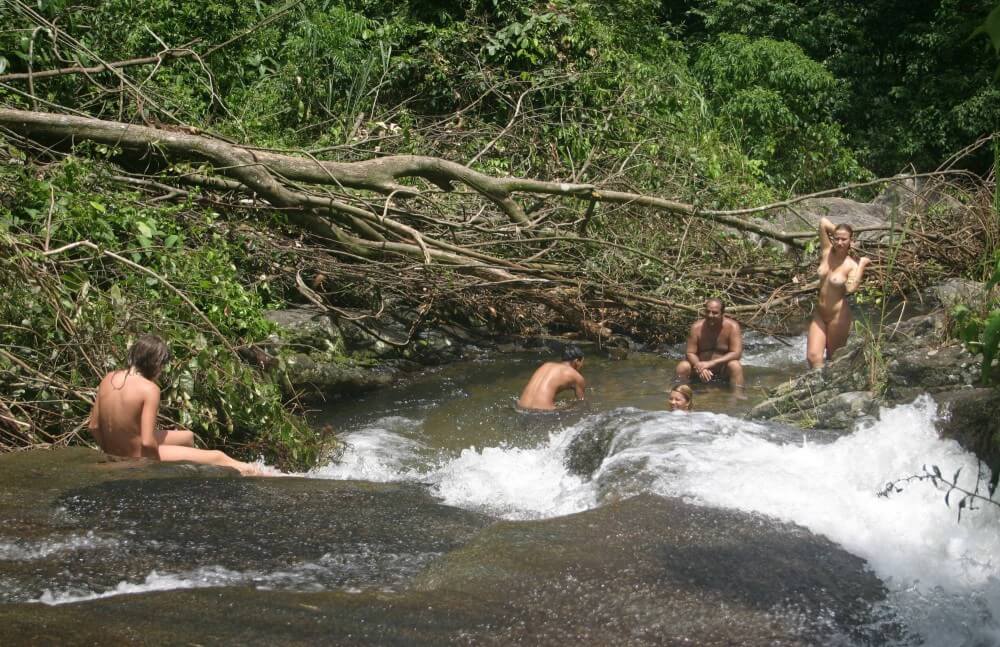 Brazilian Top of the Rivers photos - Harmony and balance are important in this nudist culture