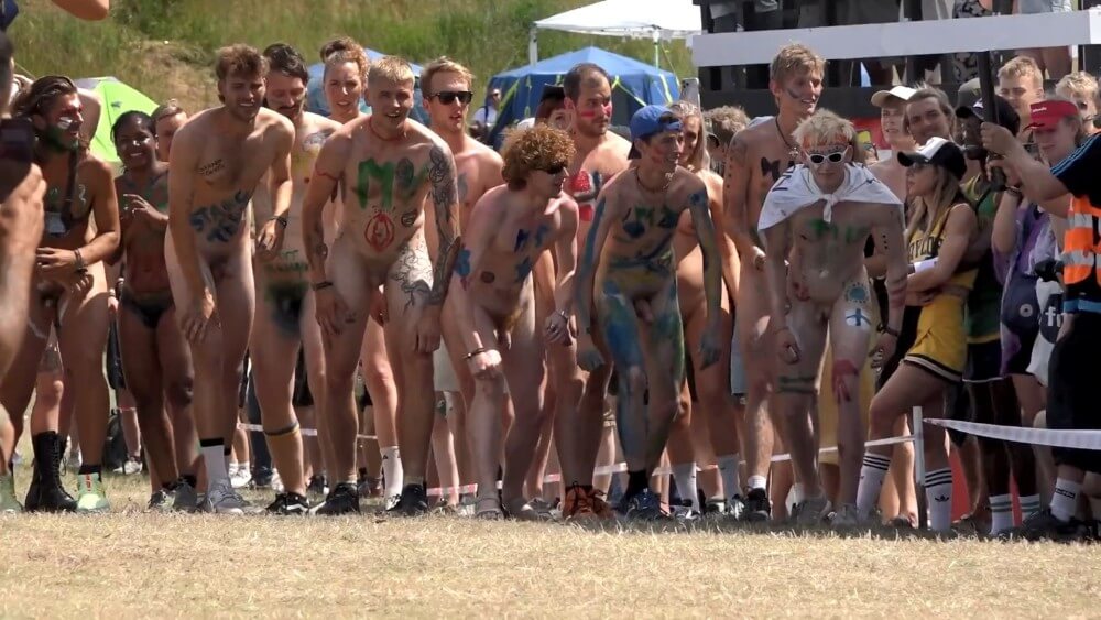 Roskilde Festival Full HD video - Nudity is seen as a natural and beautiful aspect of life