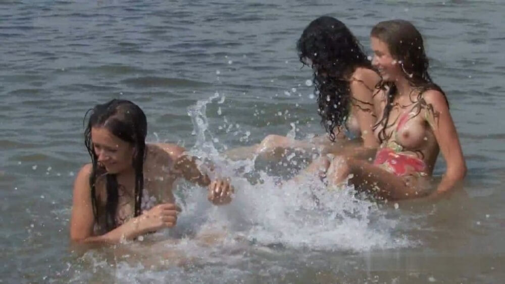 Body Art At Nudist Beach - The desire to appreciate the beauty of the human body