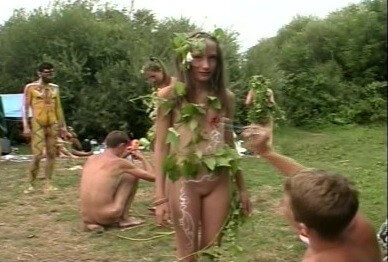 Enature - Mother Naturists - Many consider a free body and nudism to be central to their lives