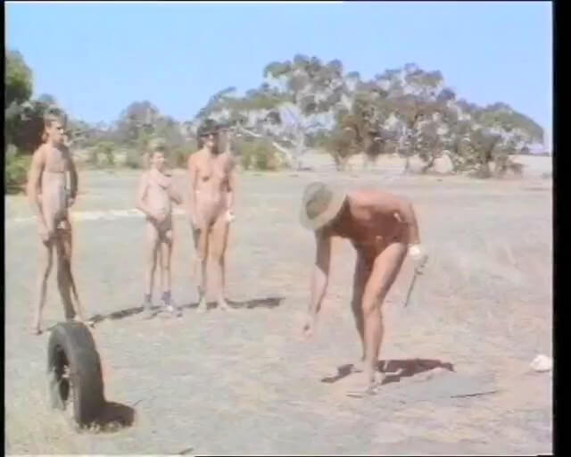 Naturism lifestyle retro - Nudism promotes mental well-being