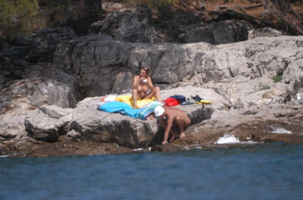Croatian Rock-Front Coast pics - Unlimited freedom is the guiding principle of nudism and naturism
