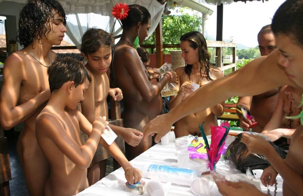 Brazilian Sunshine Beauty photos - Such nudist practices help break down prejudices