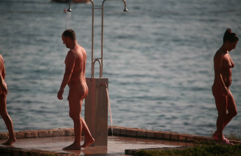 Naturist Shower at Dusk pics - Nudism is based on human nature