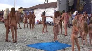 Cool Day At The Beach Full HD video - Striving for harmony and peace of mind is the essence of naturism
