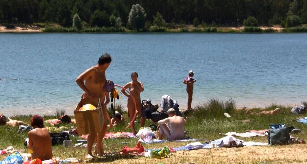 Lakeside Forest Camp 1 Full HD - The practice of nudism helps overcome insecurities and overcome fears