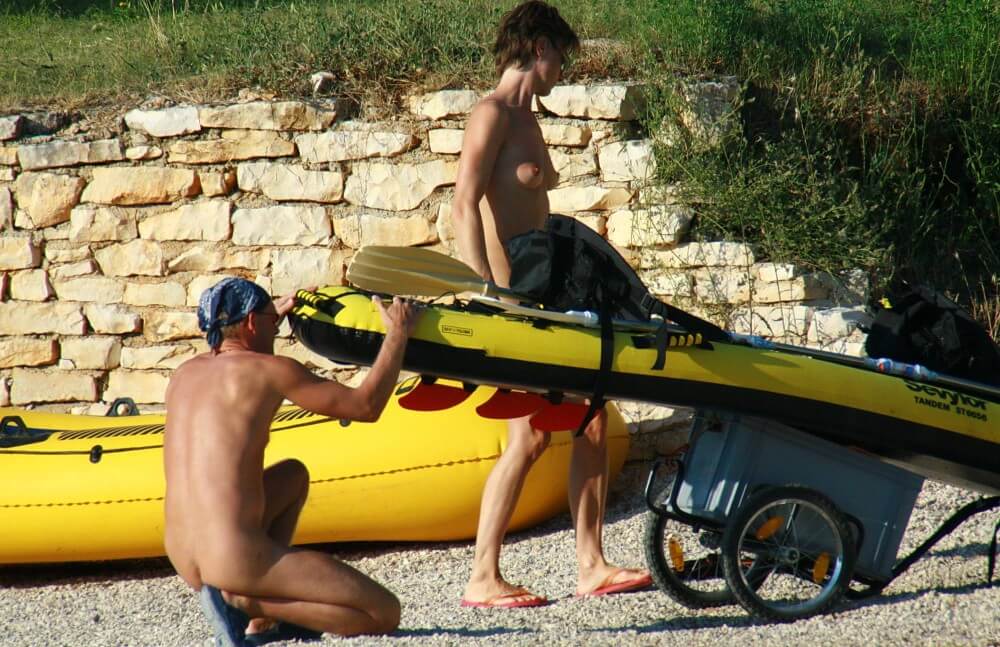 Rafting Team Excursions pics - Naturism teaches respect for nature
