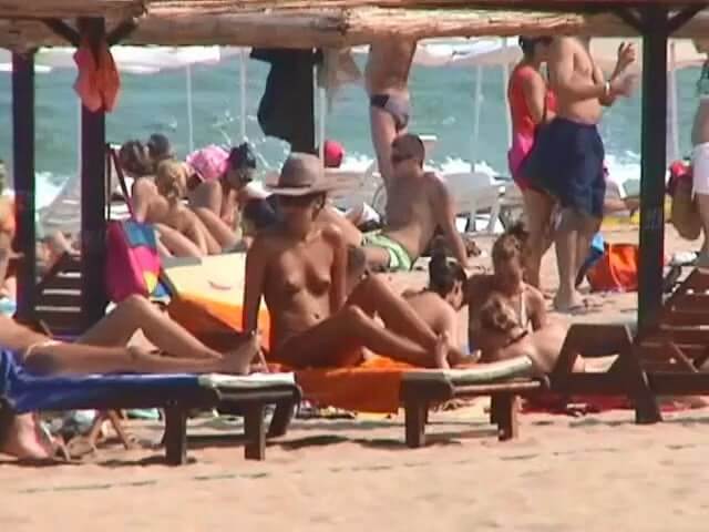 Beaches of solar Bulgaria - What exactly is nudism?