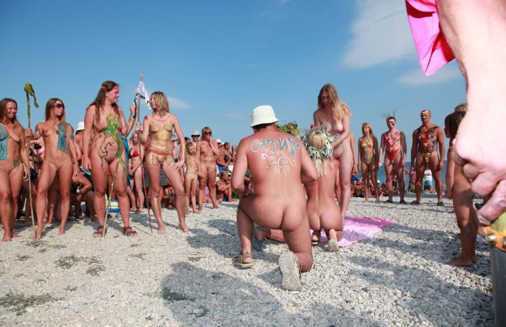 Naturist Boy Sun Warrior pics - A nudist values inner balance and peace of mind