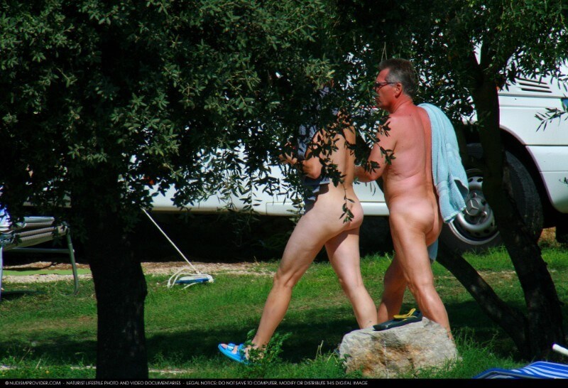A Quick Swim In The Lake-Avilia Big gallery - Nudity as a natural aspect of human life