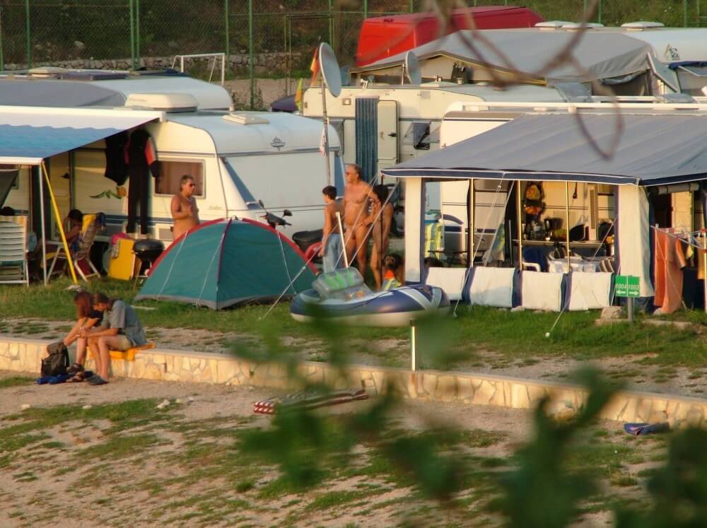 FKK Outdoor Shoreline pics - Respect for one another and for the natural world are key principles of nudism and naturism