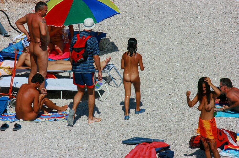 Uka FKK Beach Parenting Nudist beach pics - The sacred significance of the nude