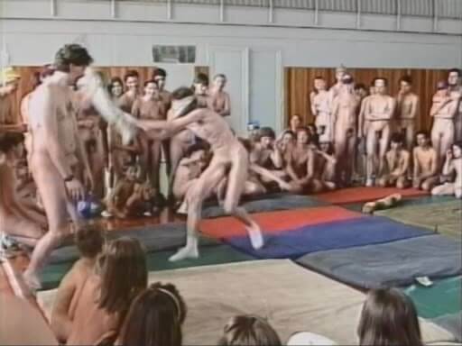 Helios Natura: Come and Play - Nudity is an expression of natural beauty