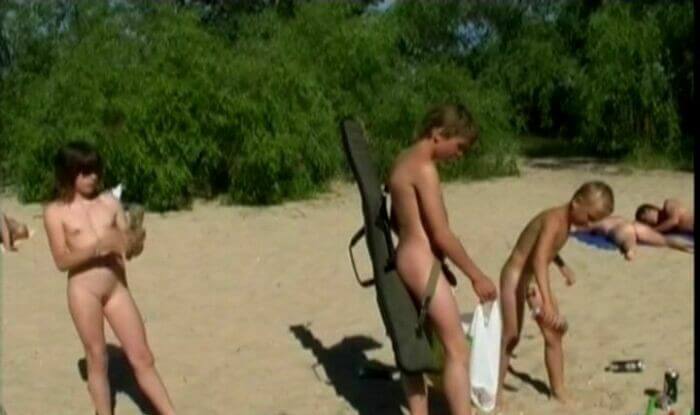 Enature video - Naked Shoot Out - Nudity fosters the development of trust and sincere relationships