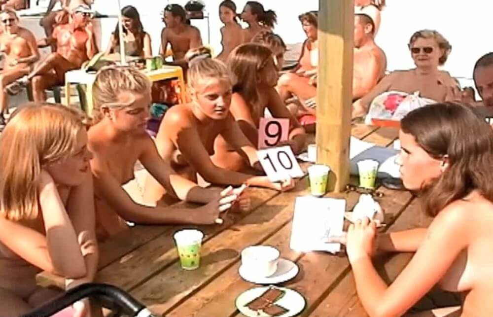 Miss Teen JR. Pageants # 18 video Sunat Natplus HD - A love for the sun and fresh air are important values for naturists