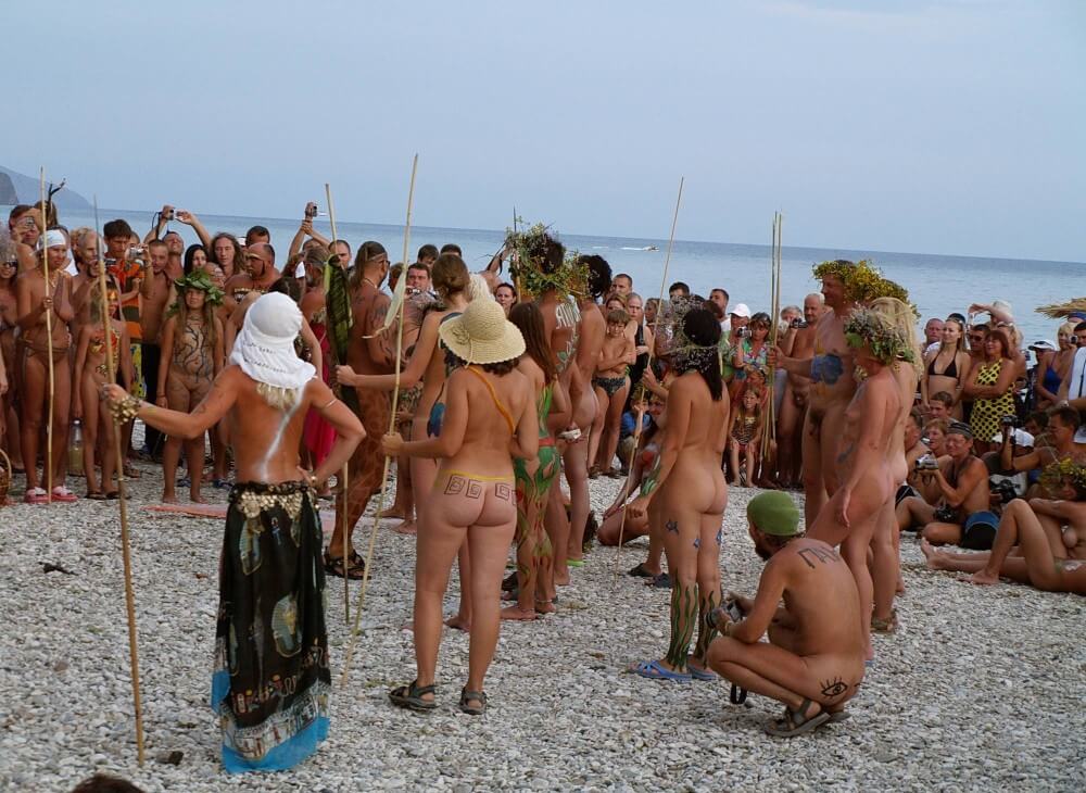 Naturist Party Mega Bash pics - Nudity fosters the development of trust and sincere relationships