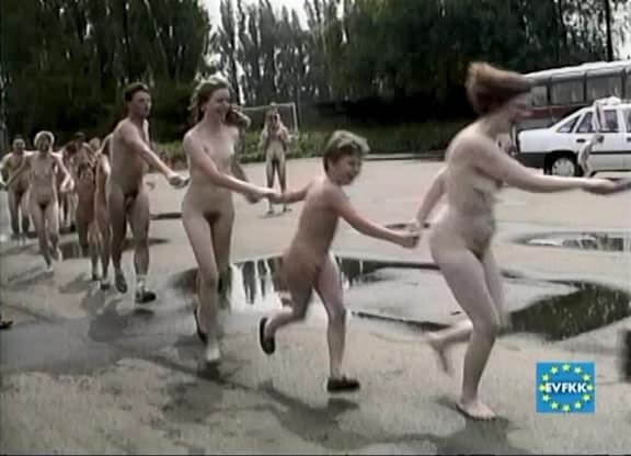 Helios Natura: Tutti-Frutti Nudie - Eurovid FKK - Travel and tours incorporating elements of the naturist lifestyle